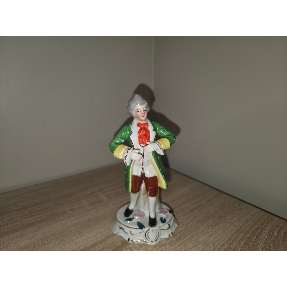 Vintage Made in‎ Occupied Japan Porcelain Colonial Gentleman Figurine Green Coat
